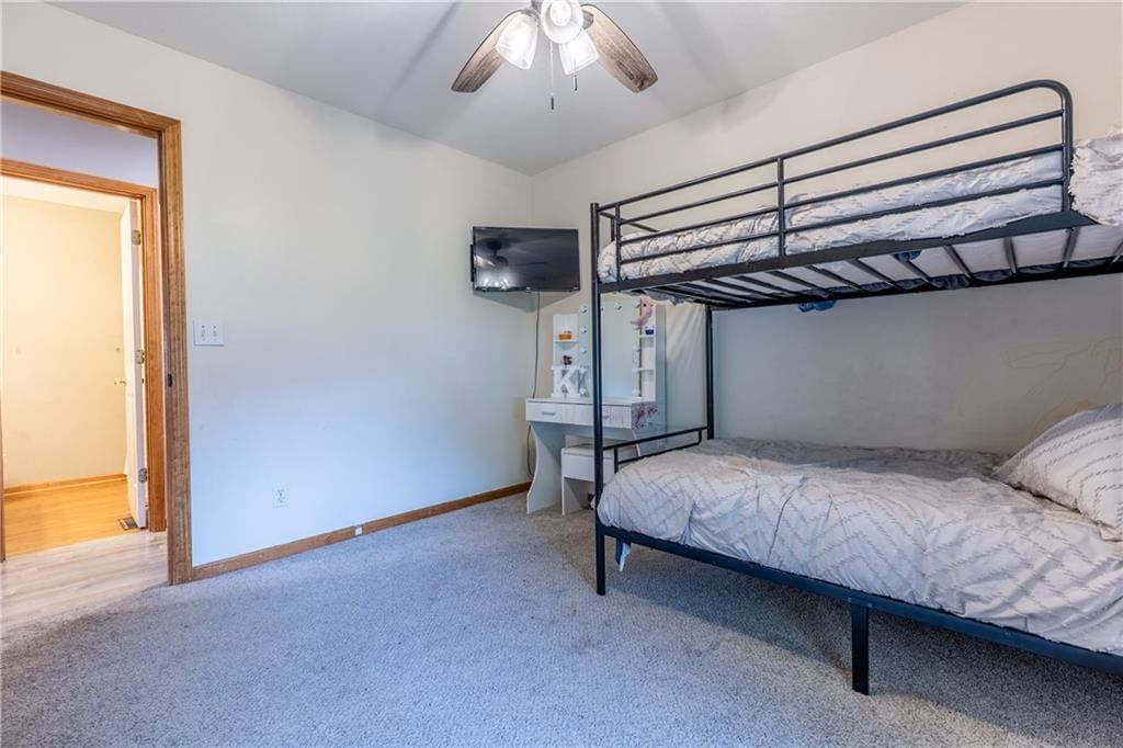 407 W Peoria Street — photo 28
