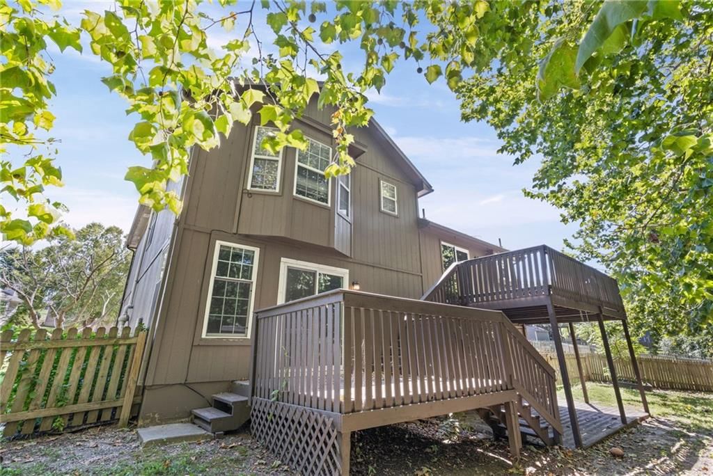 Photo 32 of 39 - 1117 Meadowlark Lane, Liberty, MO 64068