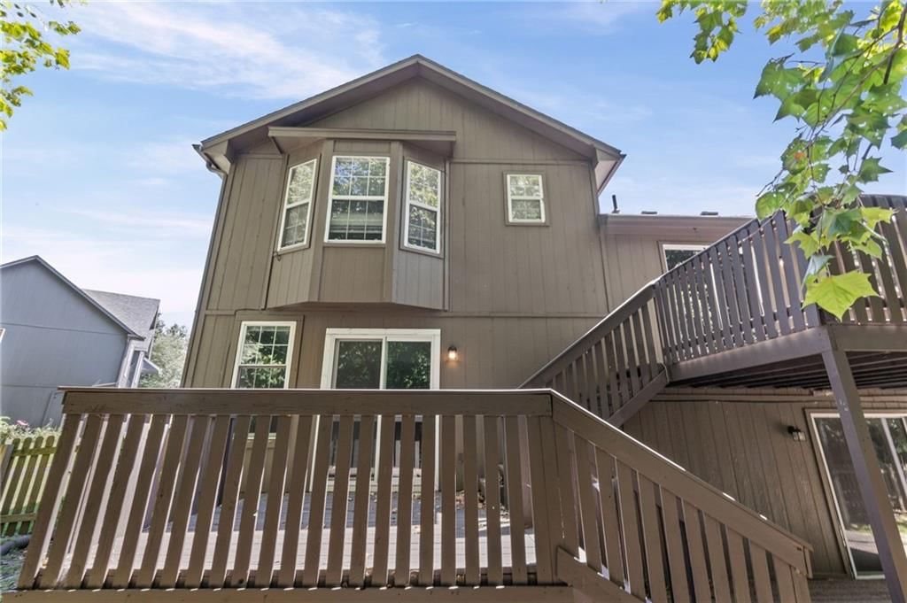 Photo 33 of 39 - 1117 Meadowlark Lane, Liberty, MO 64068