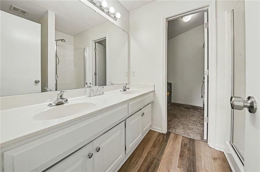 11010 N Booth Avenue — photo 11
