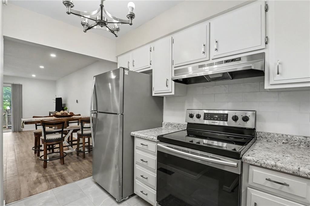 6924 NW Chapel Woods Lane — photo 13