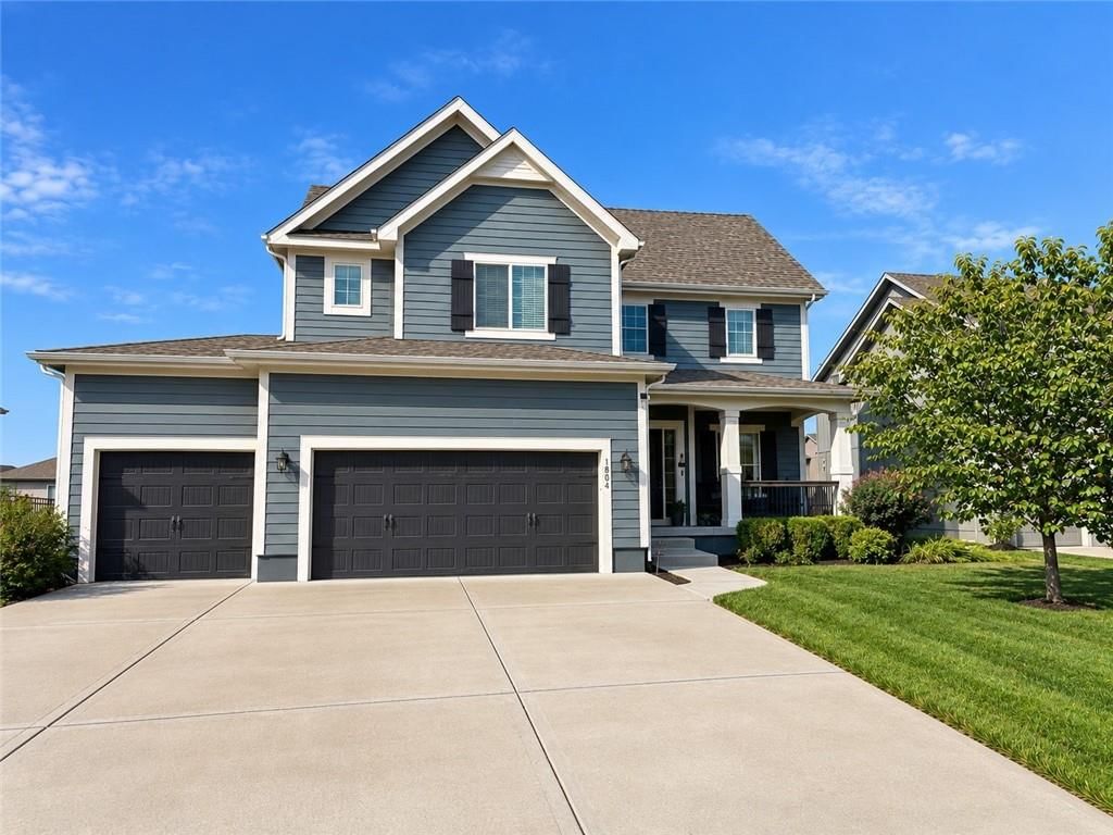 1804 NE Griffin Drive, Lee's Summit, MO