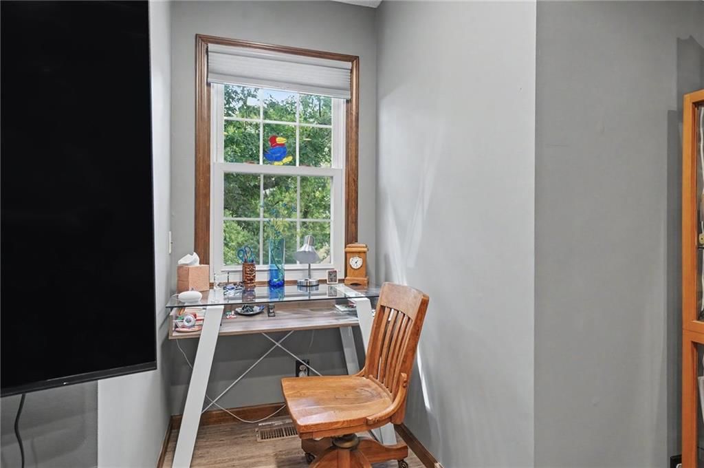 4009 Vintage Court — photo 17