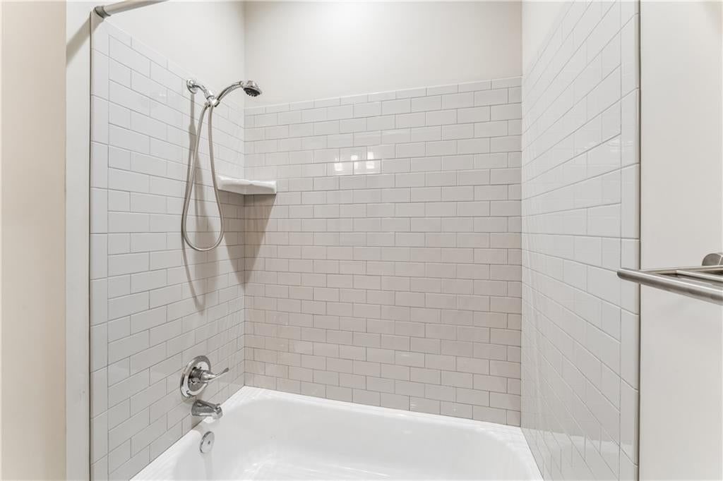 1411 N 3rd Street E — photo 26