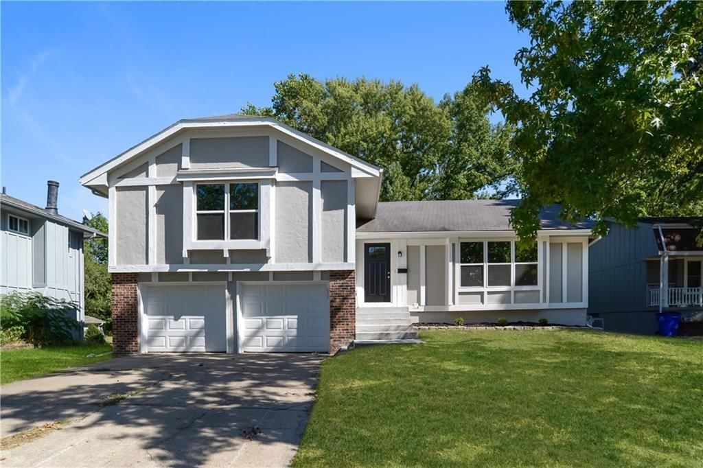 14017 Winchester Court, Grandview, MO