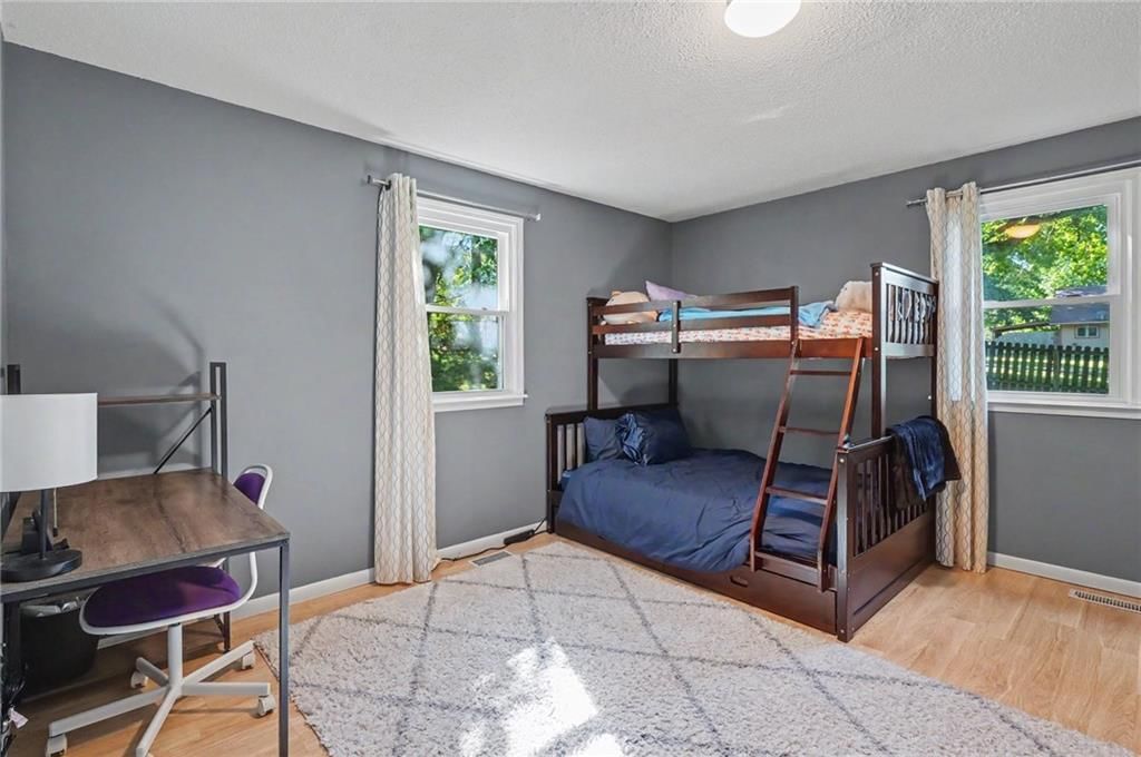 814 4th Street — photo 15