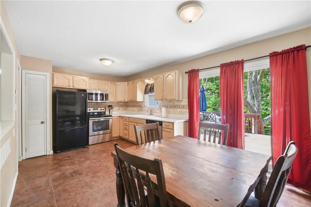 1817 SE Abbey Street — photo 12