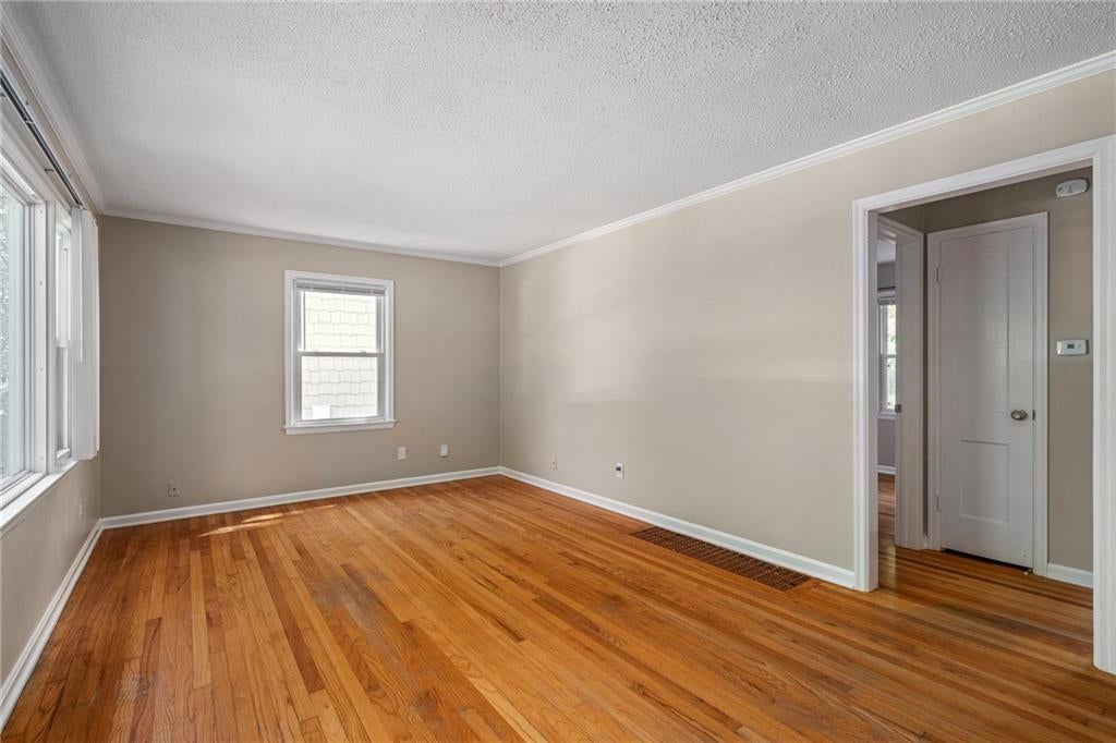 5314 Linden Street — photo 10
