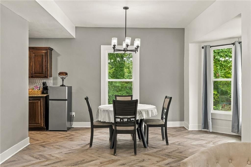 1432 W Walnut Street — photo 6