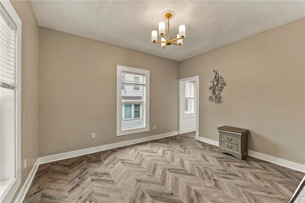 1432 W Walnut Street — photo 16