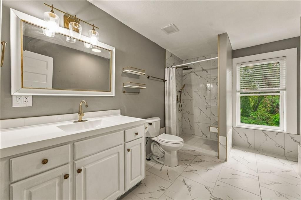 1432 W Walnut Street — photo 24