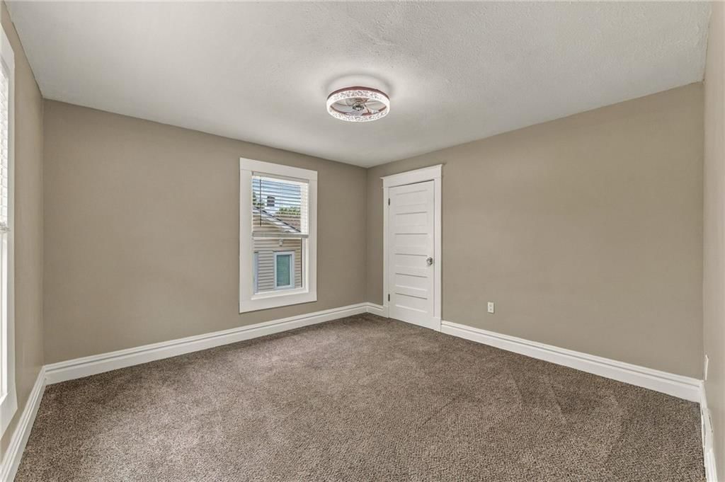 1432 W Walnut Street — photo 34