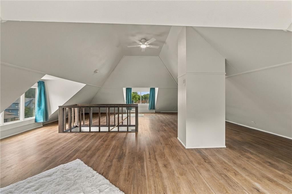 1432 W Walnut Street — photo 40