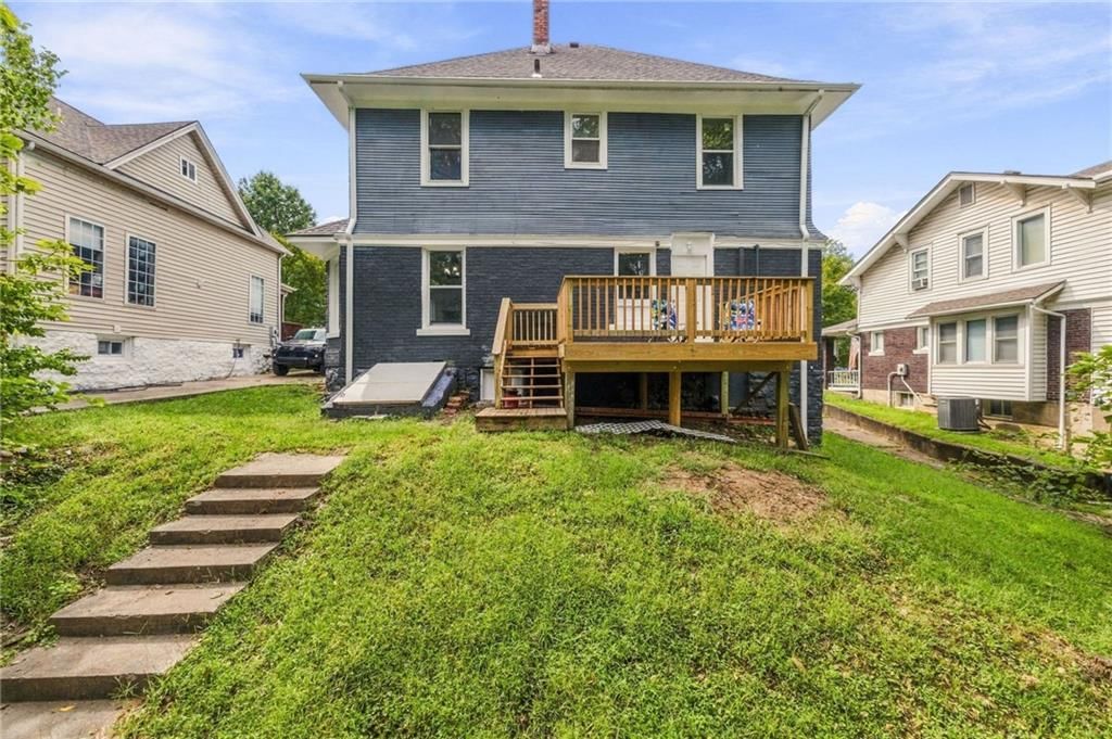 1432 W Walnut Street — photo 46