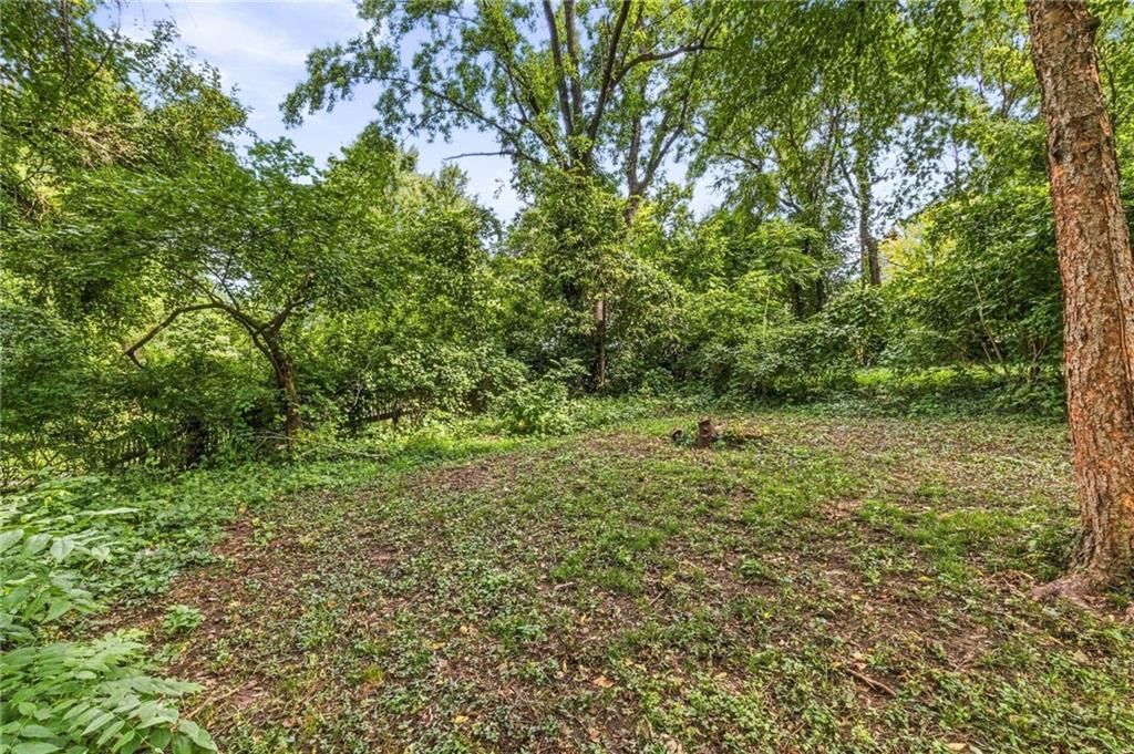 1432 W Walnut Street — photo 50