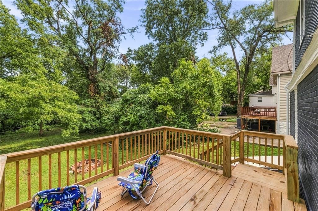 1432 W Walnut Street — photo 54
