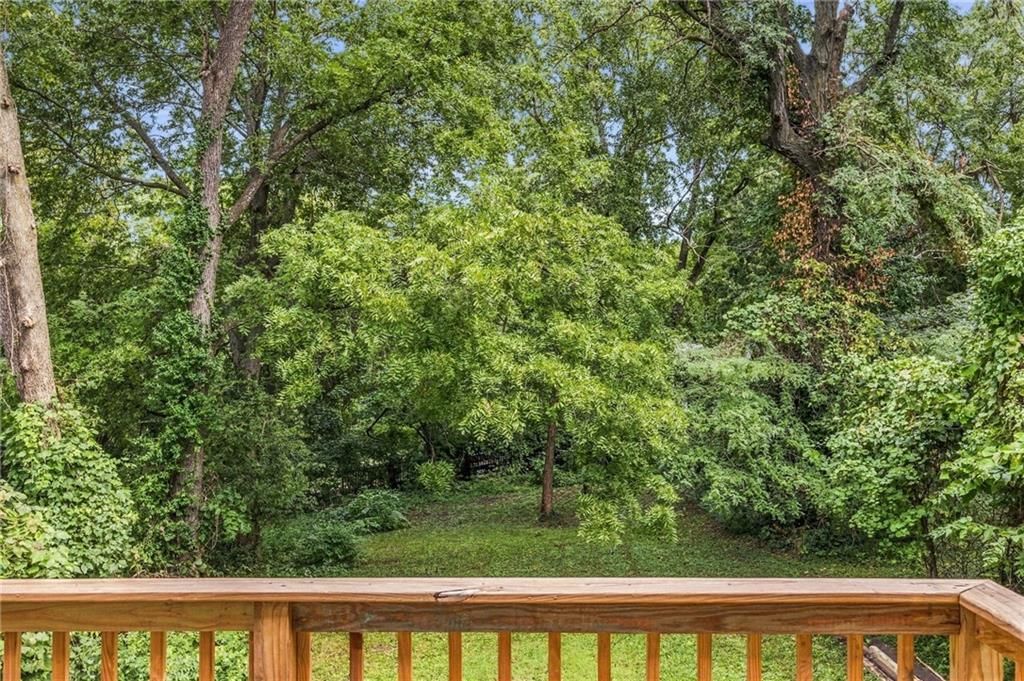 1432 W Walnut Street — photo 55