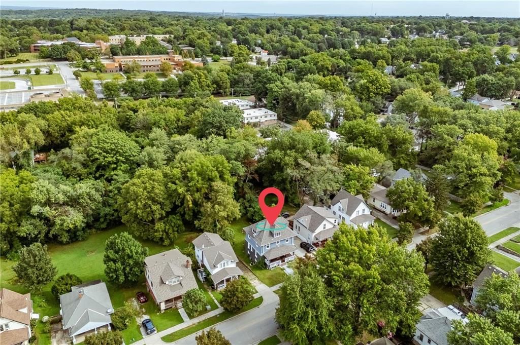1432 W Walnut Street — photo 59