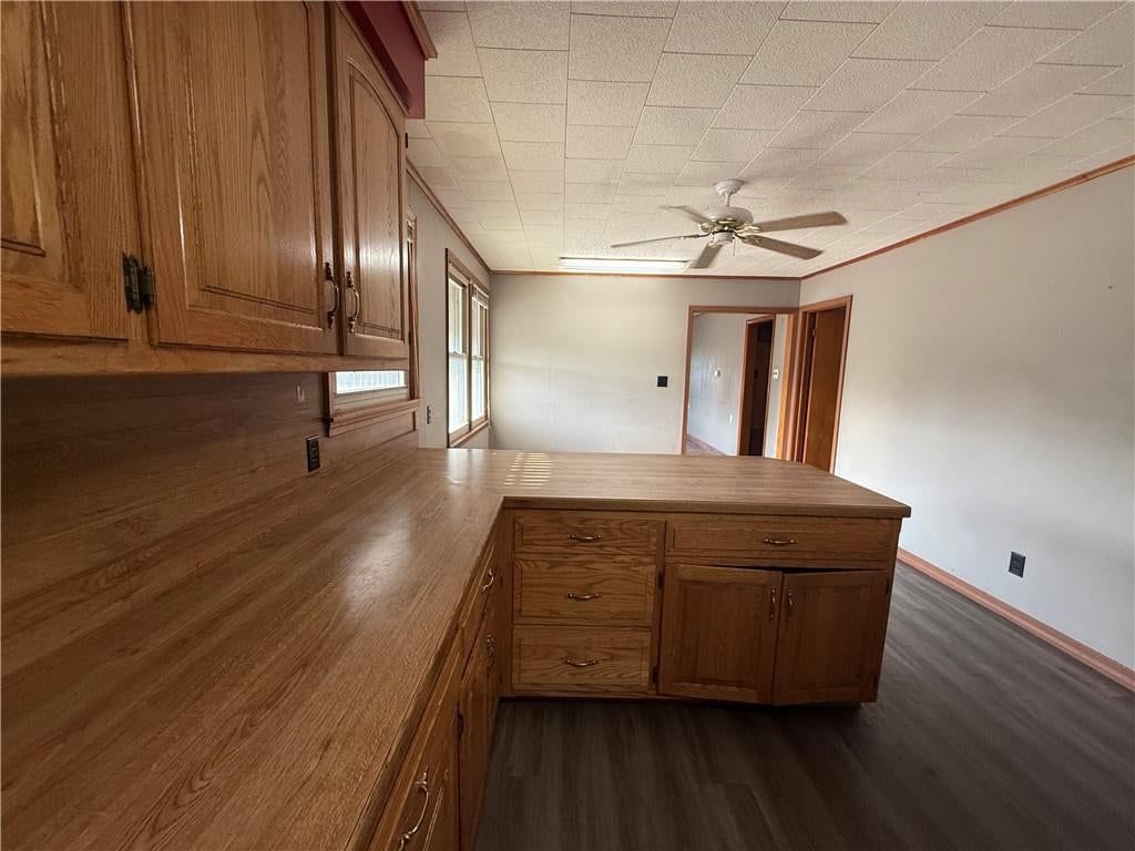 315 E Washington Street — photo 7