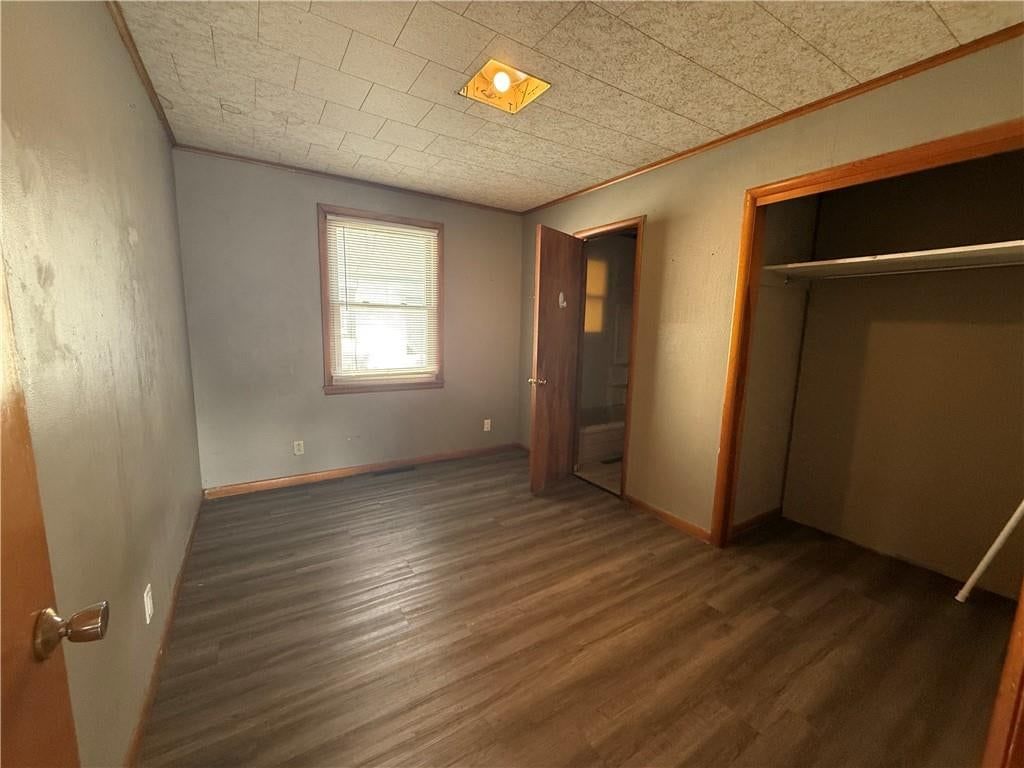 315 E Washington Street — photo 10