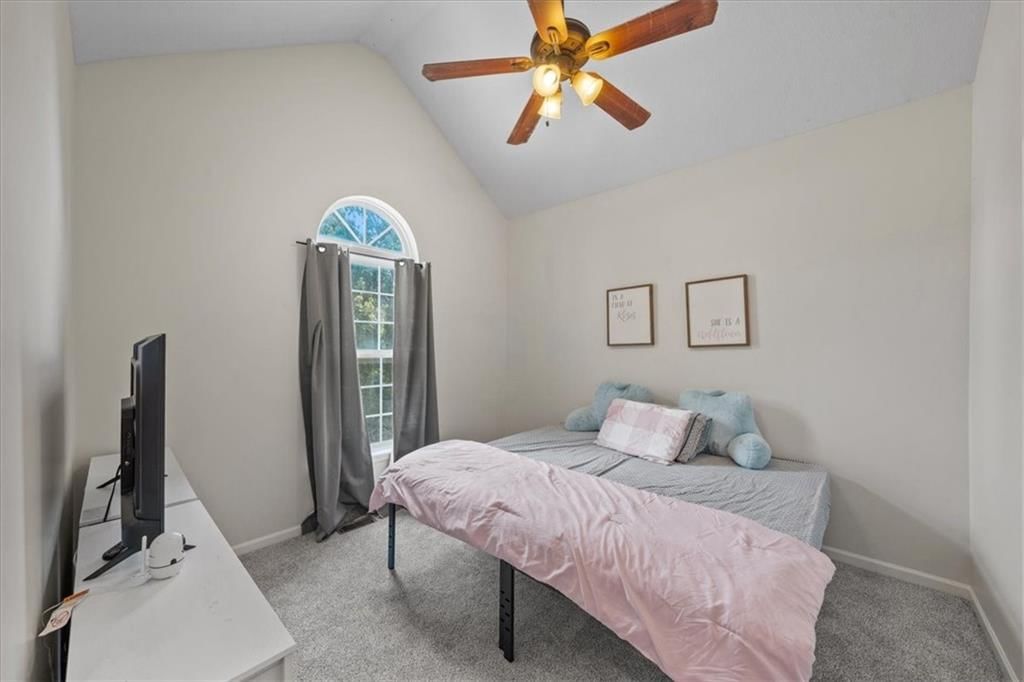 18424 S Juniper Street — photo 13