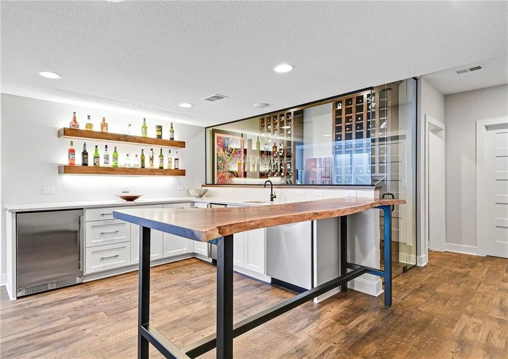 6013 W 137 Street — photo 13