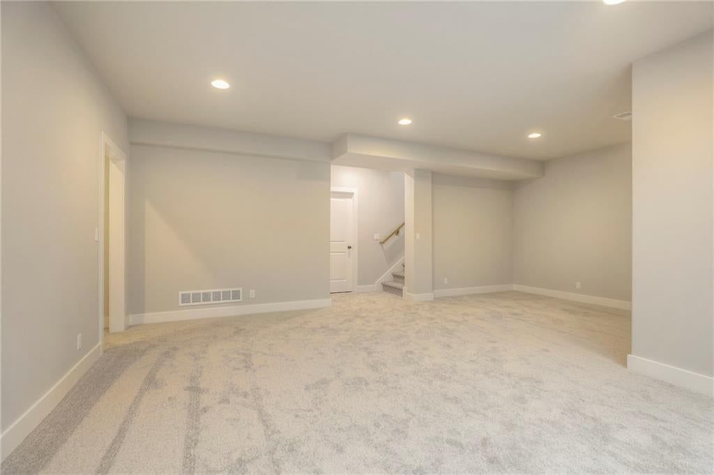 15335 W 161 Street — photo 27