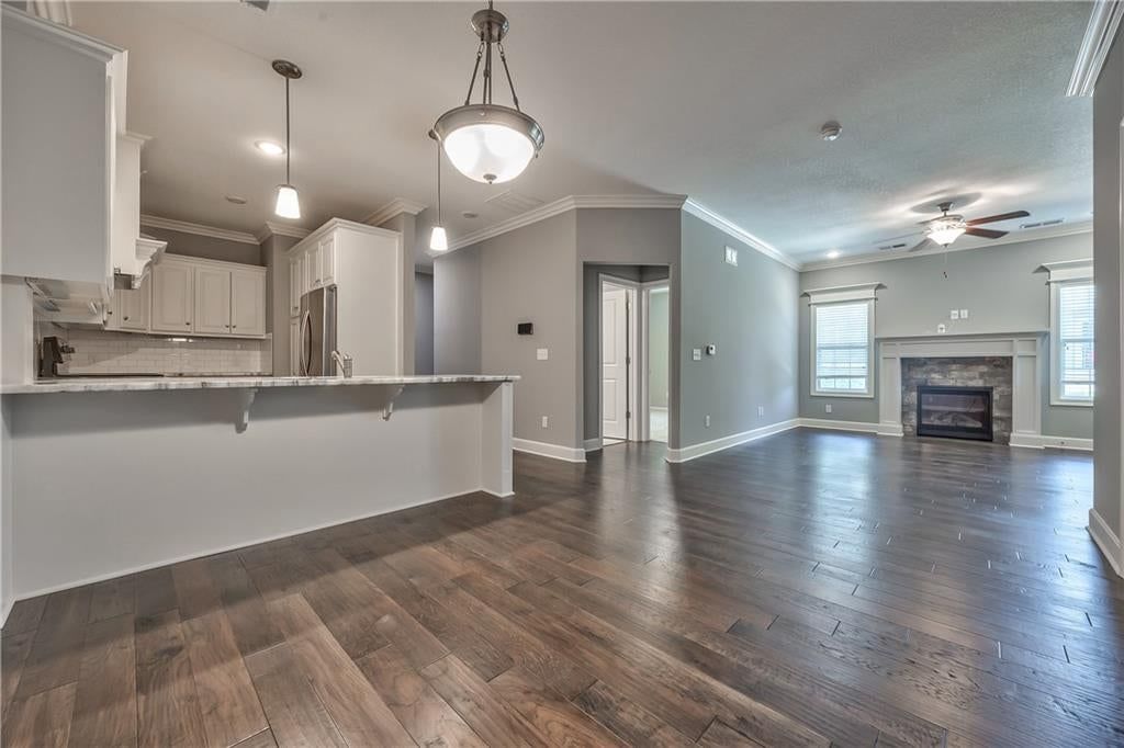 16019 Fontana Street — photo 3