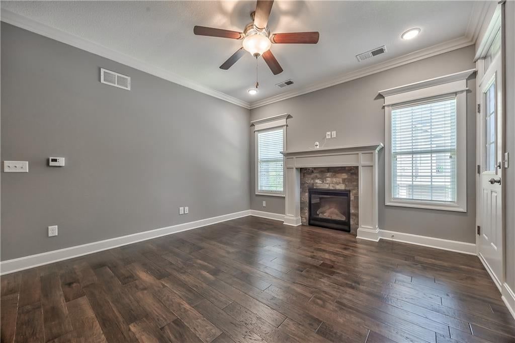 16019 Fontana Street — photo 12