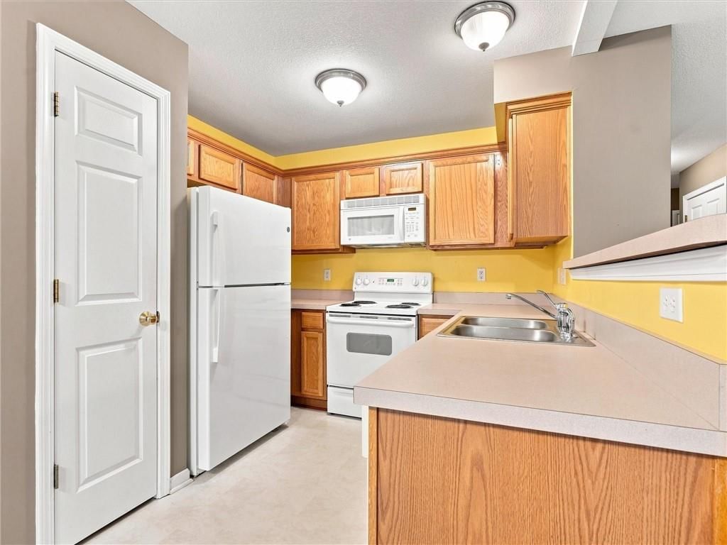9815 NE 98th Street — photo 11