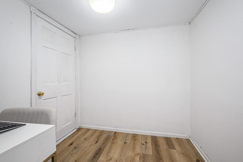 301 W Lake Street — photo 15
