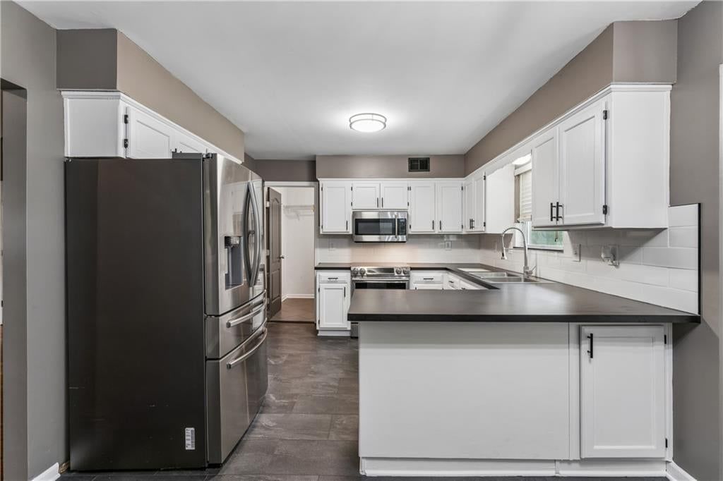309 NE Brookwood Drive — photo 19