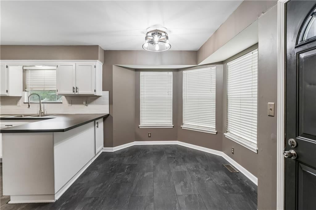 309 NE Brookwood Drive — photo 21