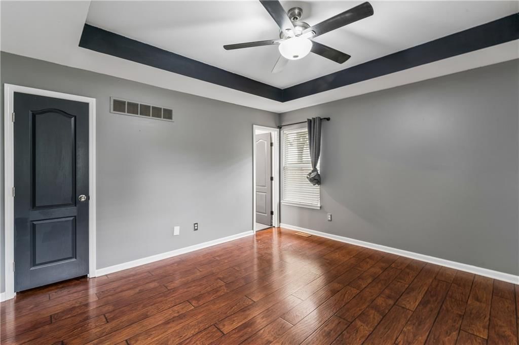 309 NE Brookwood Drive — photo 25