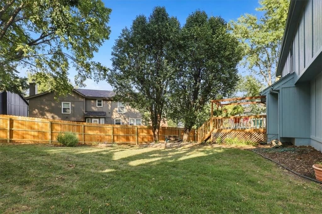 17510 W 116th Street — photo 28