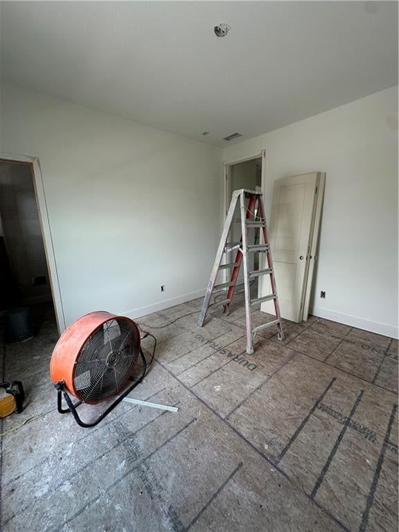 Photo 13 of 19, 463 Green Drive, Lawson, MO 64062