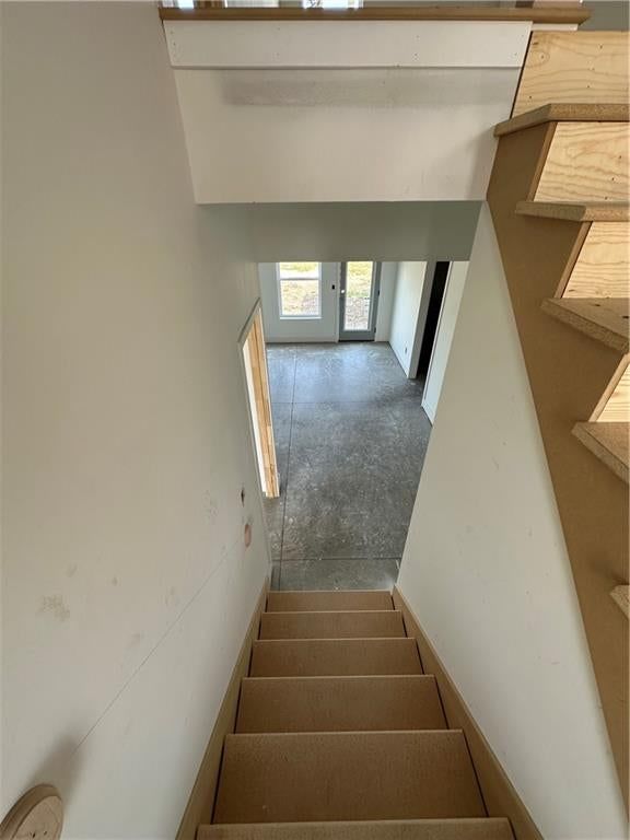 Photo 15 of 19 - 463 Green Drive, Lawson, MO 64062