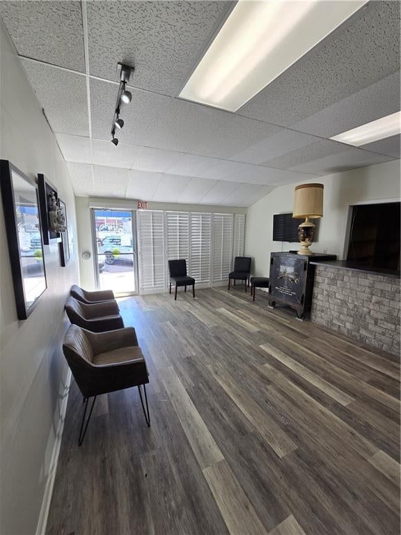 727 Commercial Street — photo 10