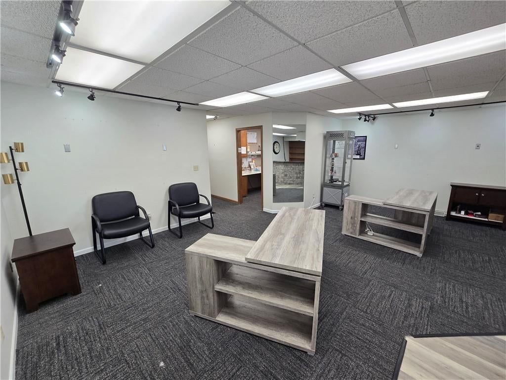 727 Commercial Street — photo 16