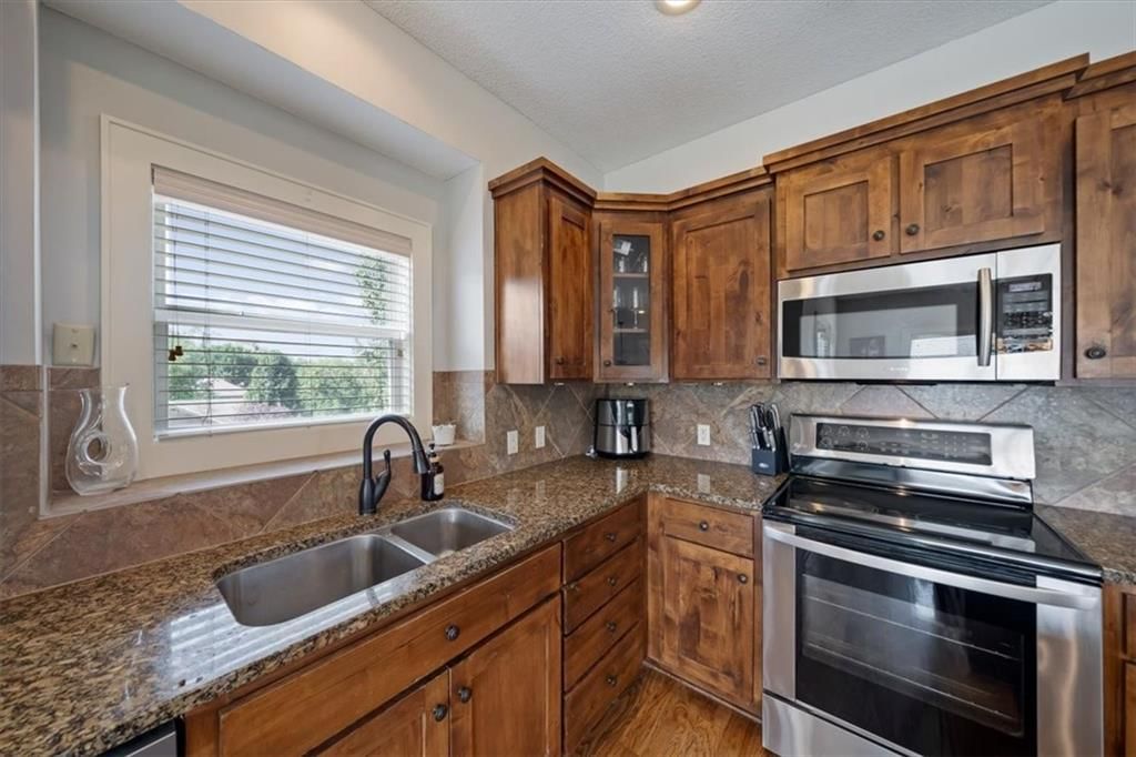 8311 NW 74th Street — photo 10
