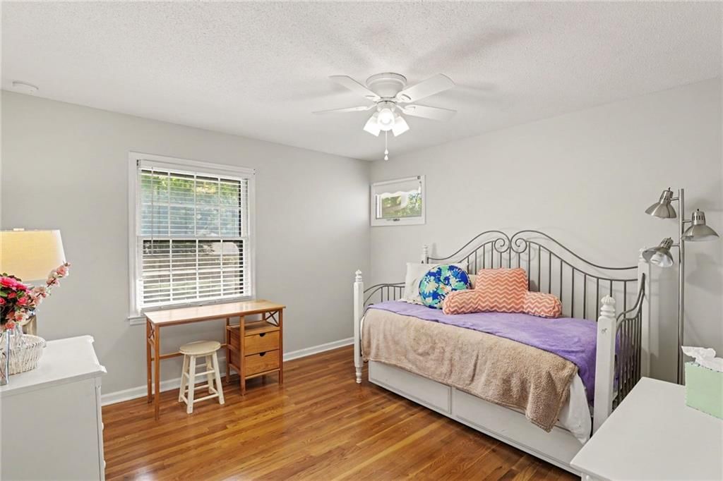 10410 Monroe Avenue — photo 20