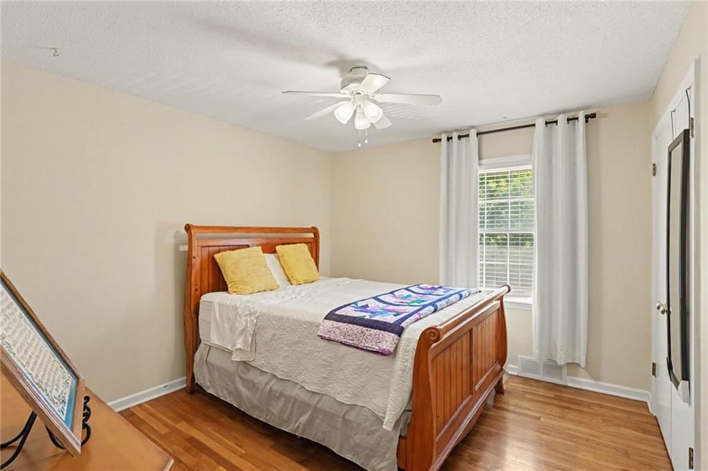 10410 Monroe Avenue — photo 22