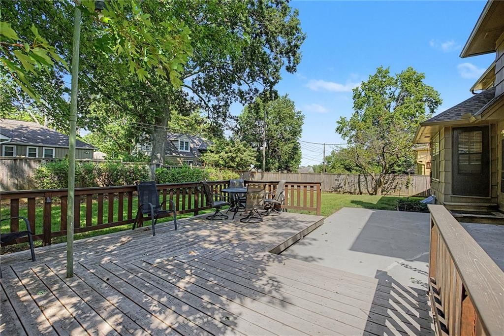 10410 Monroe Avenue — photo 32