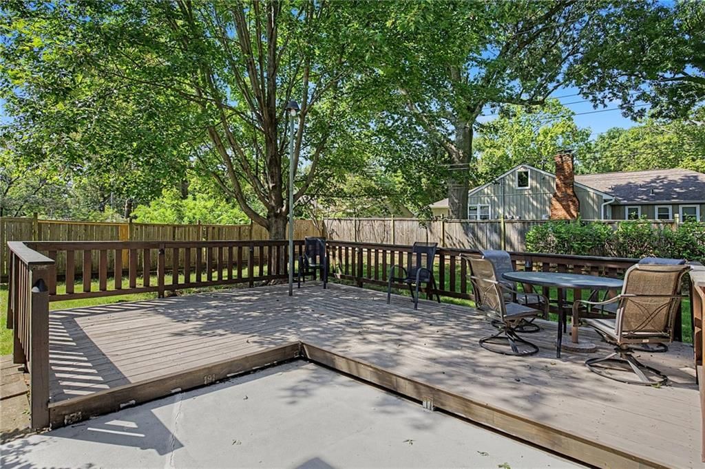 10410 Monroe Avenue — photo 33