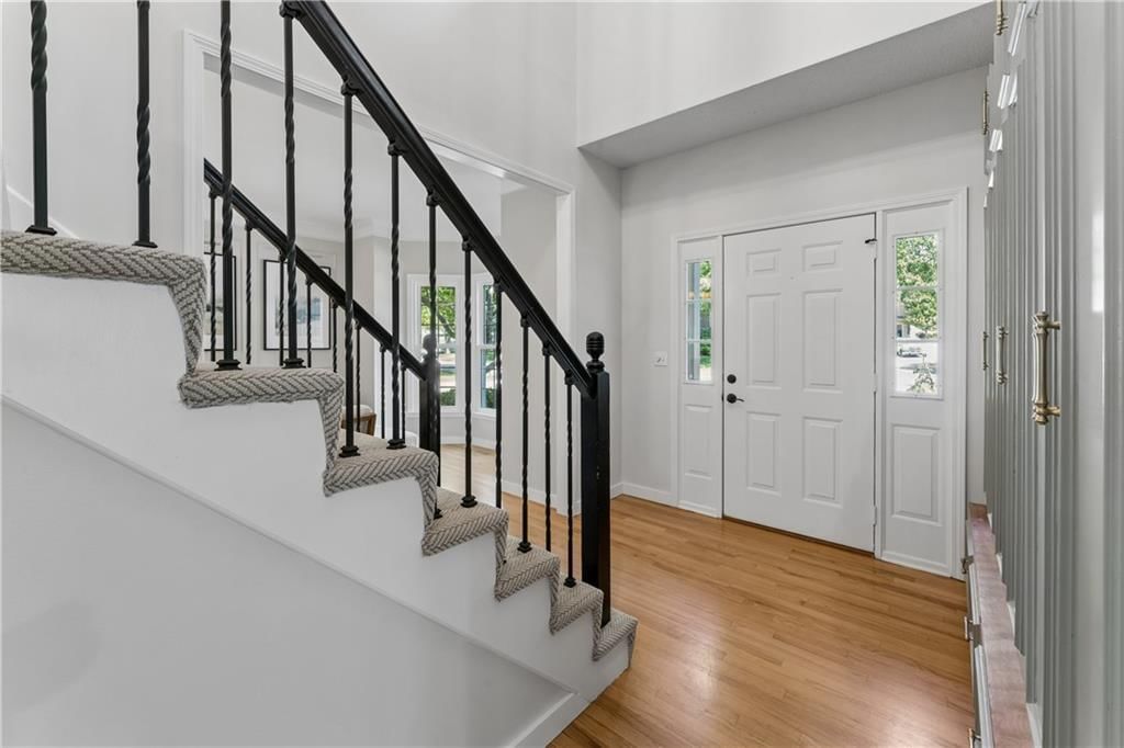 8221 W 152nd Terrace — photo 6
