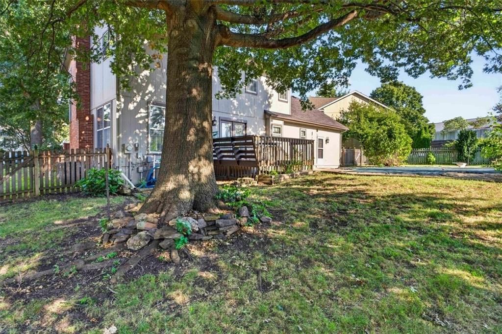 1501 SE Long Place — photo 53