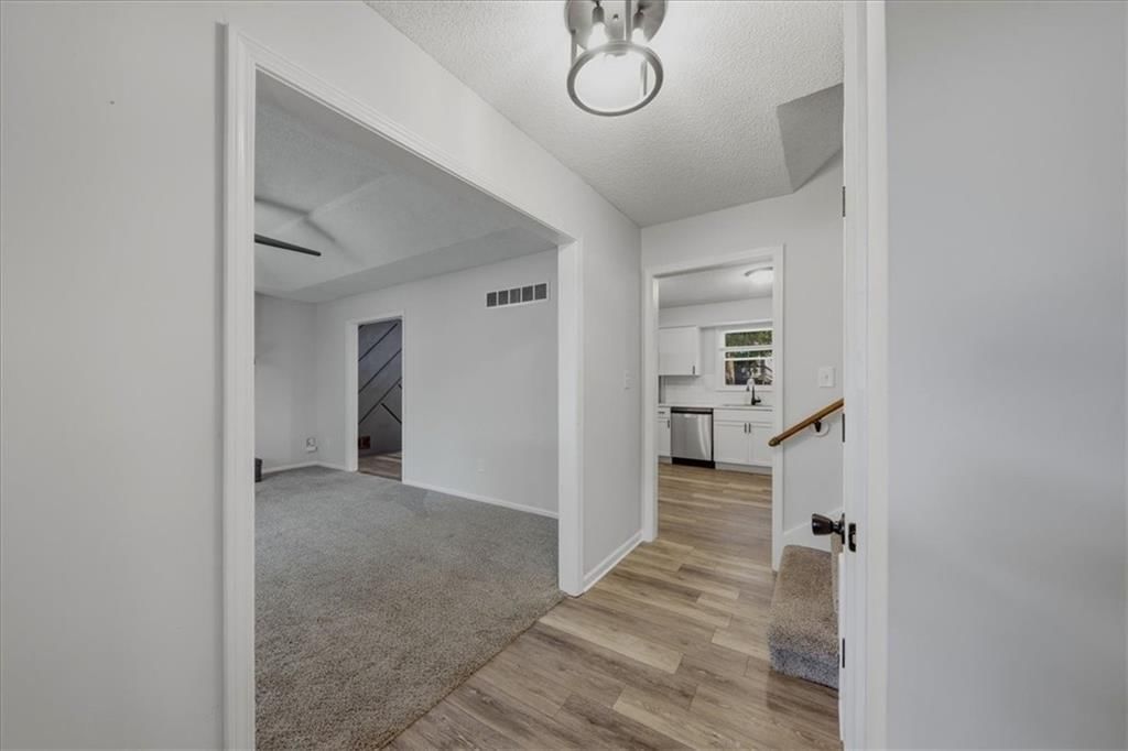 508 Mark Lane — photo 4