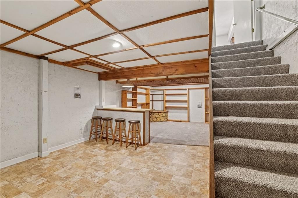 Photo 22 of 30 - 7507 Long Avenue, Lenexa, KS 66216
