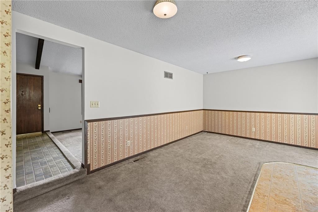1632 W Wabash Street — photo 10