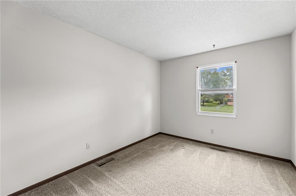 1632 W Wabash Street — photo 21
